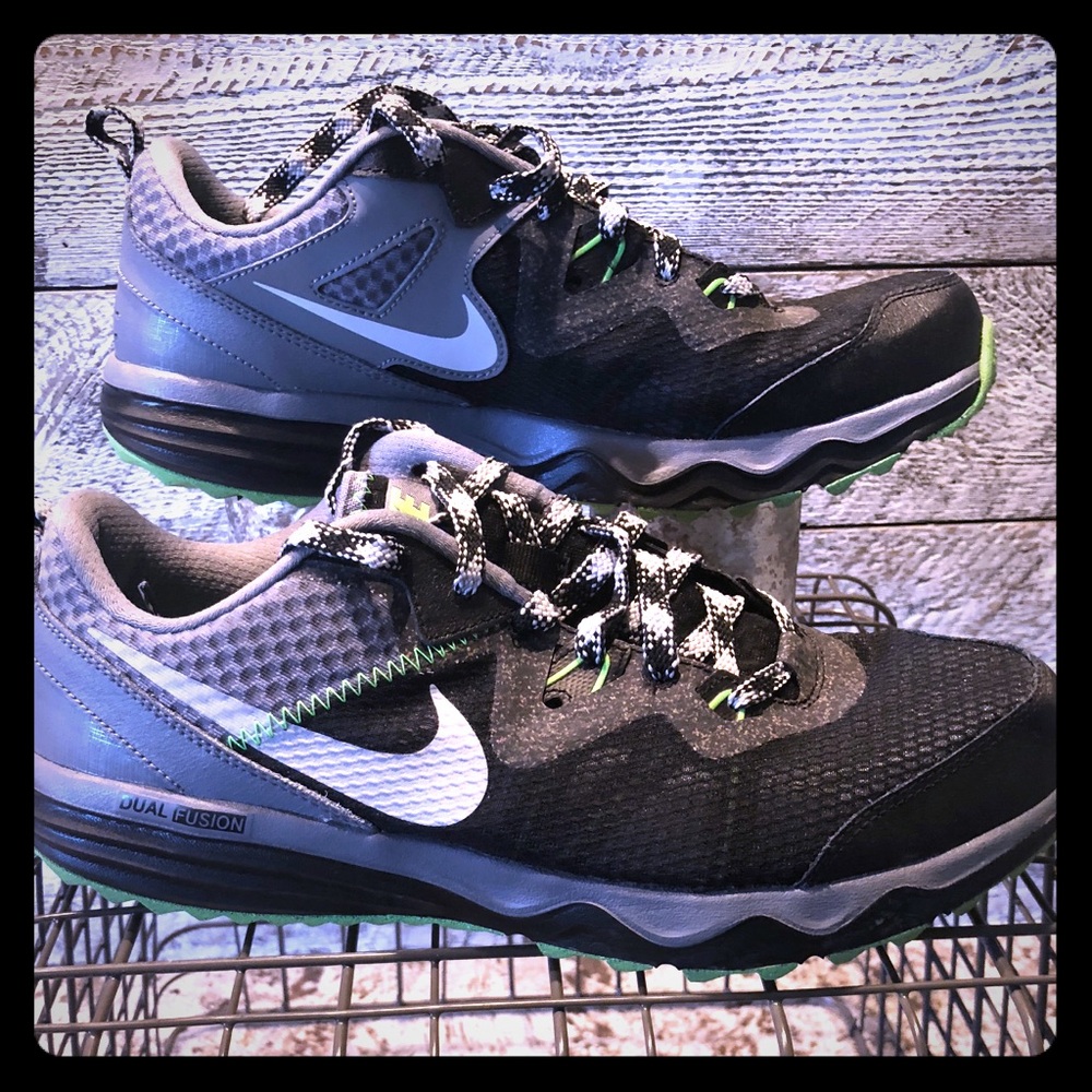 Nike Men’s Dual Fusion Trail Shoe.